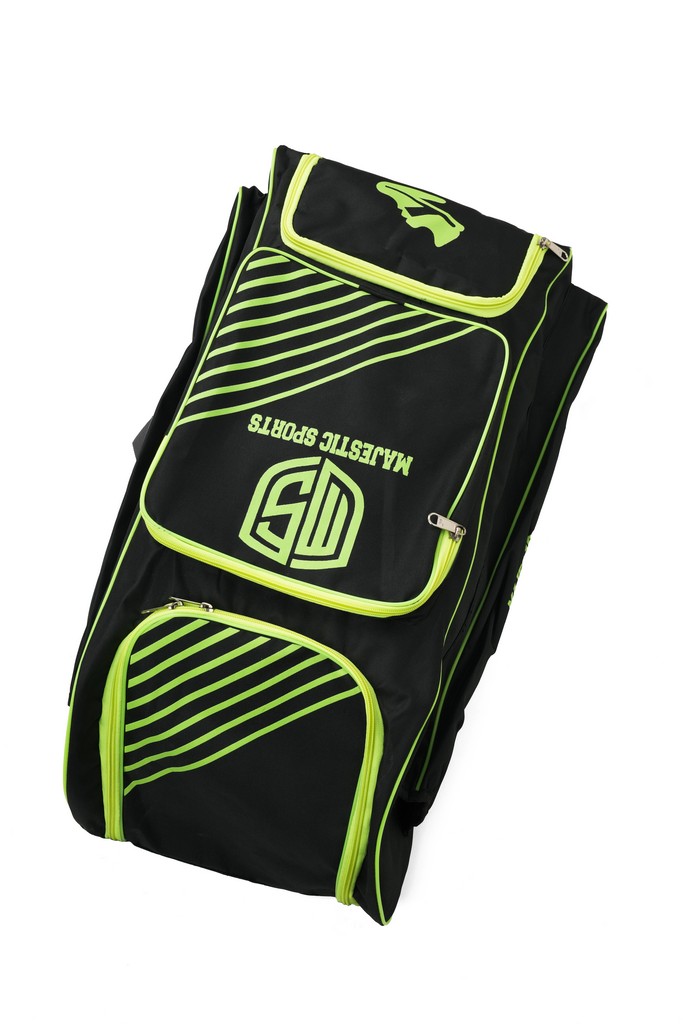 Majestic Sports ProGlow Duffle
